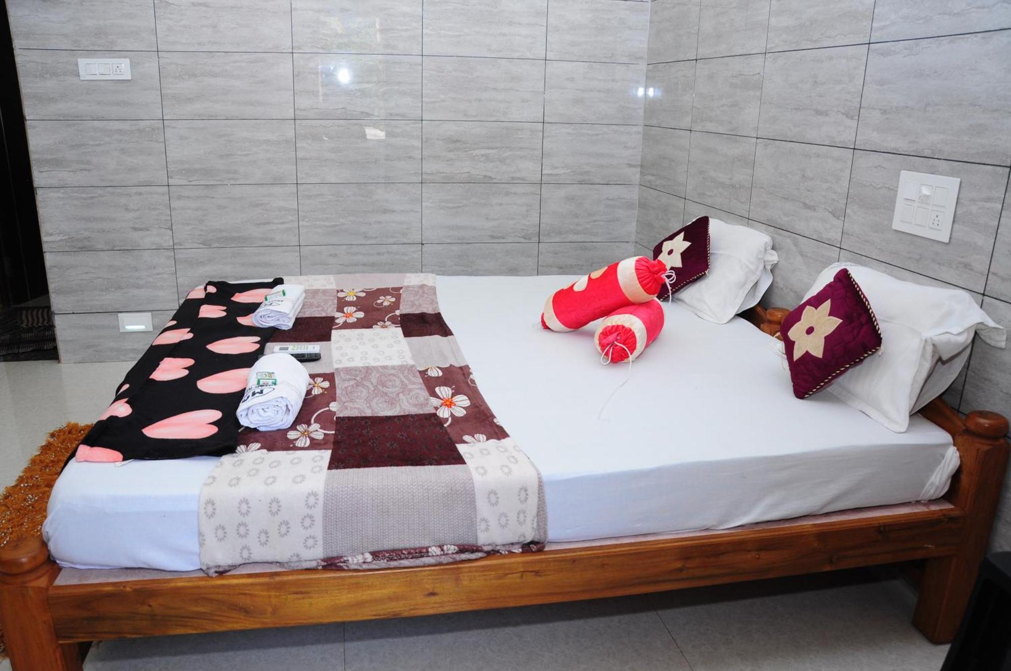 Māvalli Aryan Residencyヴィラ 部屋 写真